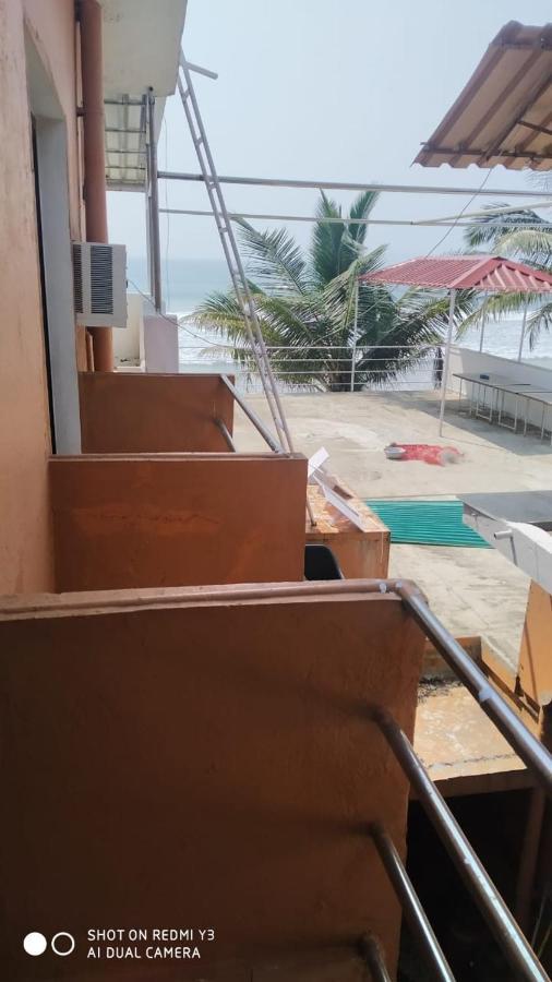 Saritas Guest House - Bogmalo Beach 外观 照片