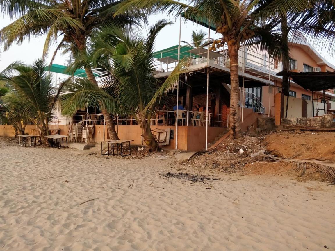 Saritas Guest House - Bogmalo Beach 外观 照片
